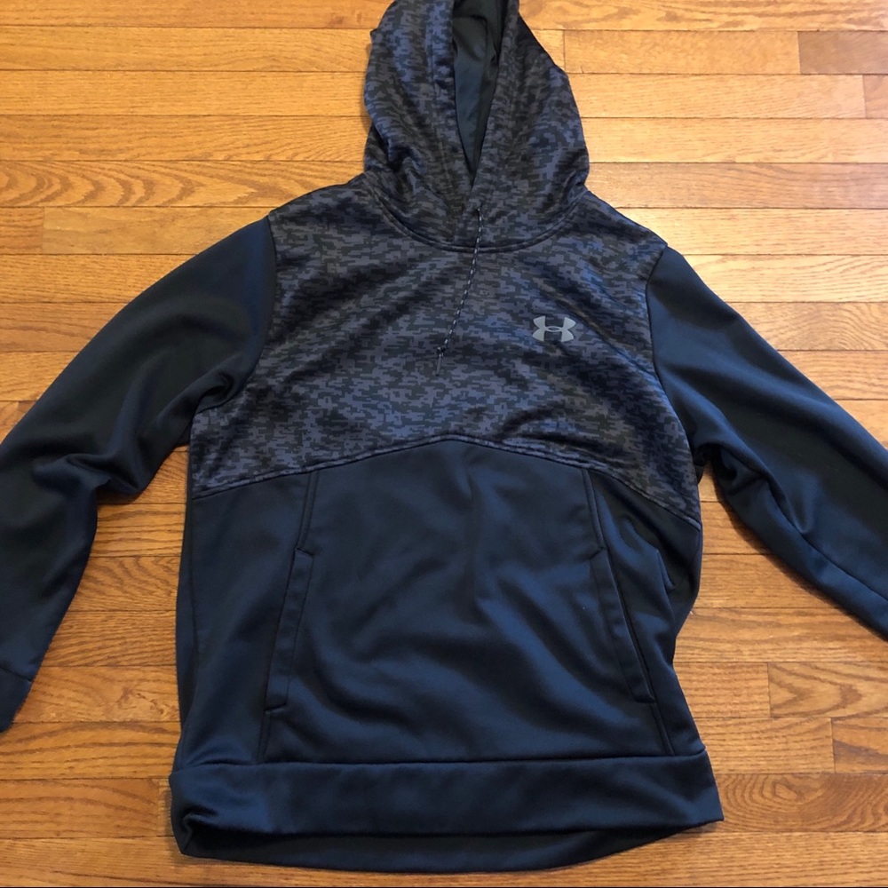UnderArmour hoodie